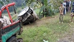 Ngeri, Minibus Berpenumpang 4 Orang Terjun ke Jurang Sedalam 100 Meter di Cianjur<