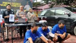 Ganjal ATM Pakai Tusuk Gigi, Komplotan Ini Kuras Rekening Korban hingga Puluhan Juta