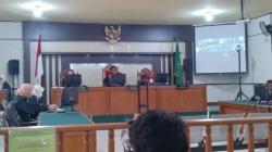 Kasus Suap, Bupati Kuansing Divonis 5 Tahun 7 Bulan Penjara