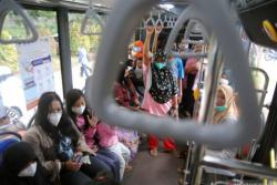 Kemenhub Berencana Kenakan Tarif Angkutan Massal Berbasis Buy The Service