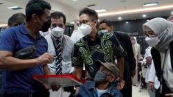 Menkes Minta RS Benahi Antrean BPJS Kesehatan yang Kerap Lama dan Buat Tak Nyaman<