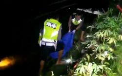 Jambi Gempar, 3 Pemuda Ditemukan Tewas di Parit dengan Motor Menyala