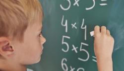 Cara Menghitung Penjumlahan, Pengurangan, Perkalian, Pembagian dalam Bentuk Pecahan