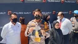 Waduh, Pembeli Video Umbar Aurat Wanita Muda asal Garut Capai Ratusan Orang<