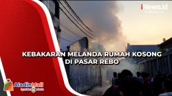 Kebakaran Melanda Rumah Kosong di Pasar Rebo