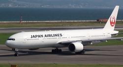 Mesin Rusak, Pesawat Boeing 777 Milik Japan Airlines Mendarat Darurat di Tokyo