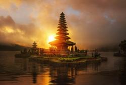 Teori Brahmana soal Masuknya Agama Hindu Budha di Indonesia, Ini Kelebihan dan Kekurangannya