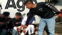 Diduga Hendak Tawuran, Angkot Rombongan Pelajar di Sukabumi Disetop Polisi<