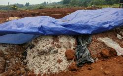 Ada Bau Tak Sedap di Lokasi Beras Bansos Dikubur di Depok, Diduga dari Telur Busuk