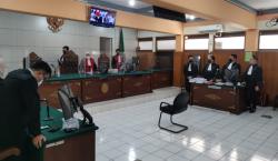 Sidang Kekerasan Seksual Pemilik SMA SPI Julianto, Kuasa Hukum: Ada Konspirasi 
