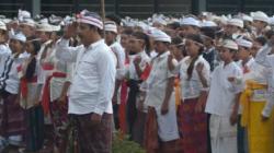 Pakaian Adat Bali, Sering Digunakan Dalam Acara Adat dan Keagamaan 