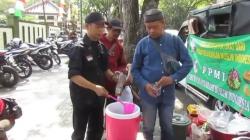 Pendukung Habib Bahar Dirikan Dapur Umum di Depan PN Bandung<
