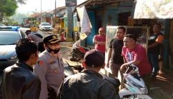 Diserempet lalu Dikeroyok OTK, Warga Sumedang Luka Robek Disabet Senjata Tajam<