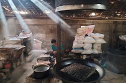 Maknai Nasionalis, Pelaku UMKM di Gunungkidul Ciptakan Kerupuk Warna Merah Putih