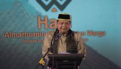 Di Haul Almarhumin Sesepuh dan Warga Ponpes Buntet Cirebon, Airlangga: Berkat Doa Ulama, Ekonomi Tumbuh Stabil<