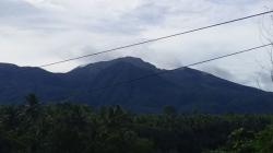 BPBD Sangihe Masih Larang Warga Dekati Puncak Gunung Awu<