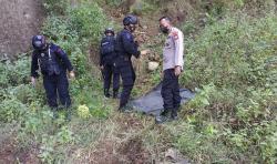 Granat Tangan Aktif di Tepi Sungai Gegerkan Warga Malang 