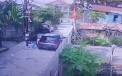 Beraksi Siang Hari, Pencuri Bermobil Kuras Rumah Korban di Jalan Punai Palembang <