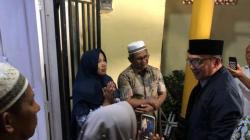 Rasakan Kesedihan yang Sama, Ridwan Kamil Kunjungi Rumah Pelajar yang Hilang Tenggelam<