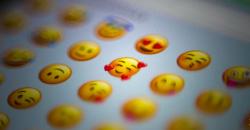 Tahukah Anda Beda Emoji dan Emotikon? Begini Sejarahnya