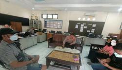 Diduga Dicekok Obat, Perempuan Setengah Telanjang Ditemukan di Sawah Karawang<