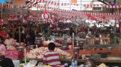 Meriahkan HUT RI, Pedagang Pasar di Magelang Pasang Pernak-pernik Kemerdekaan