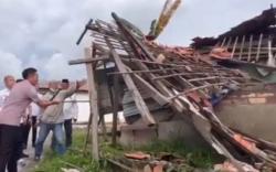 Zakat PNS Pemkot Palembang untuk Perbaiki Rumah Warga Miskin