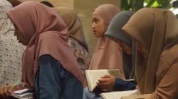 TGB Zainul Majdi Dorong Santri Fadhlu Fadhlan Belajar Optimal