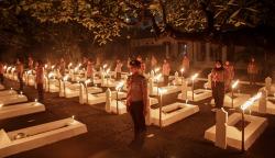 Malam Renungan Suci  di Taman Makam Pahlawan