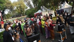 Suasana Jelang Upacara Peringatan Detik-Detik Proklamasi Kemerdekaan ke-77 RI