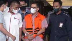 Tolak Dakwaan, Eks Wali Kota Cimahi Ajay M Priatna Ngaku Diperas dan Ditipu<