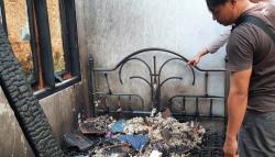 Ditinggal Arisan, Rumah di Indramayu Hangus Terbakar, Pemilik Rugi Rp300 Juta<