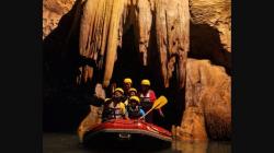 Menyingkap Misteri Gua Pindul yang Berbau Mistis<