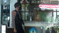 Penyidik KPK Geledah Gedung Rektorat Unila<
