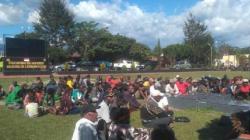 Tuntut Keadilan, Keluarga Prajurit TNI Diduga Dianiaya Brimob Datangi Polres Jayawijaya