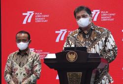 Usai Rapat Internal dengan Jokowi, Menko Airlangga Beberkan Perkembangan Proyek Infrastruktur hingga Peningkatan Investasi 