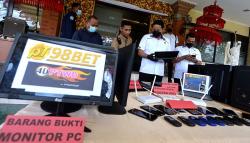 Judi Online Beroperasi di Penginapan Kawasan Kuta, Pelanggan 14.000 Orang