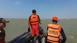 Bocah Terseret Ombak Mekarsari Indramayu, Tim SAR Perluas Wilayah Pencarian<