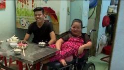 Cinta Mati, Pria Ini Nekat Nikahi Perempuan Difabel meski Ditentang Keluarga