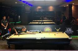 Pebiliar Veteran Jabar Roy Apancho Menang di 16 Besar Seri III POBSI Pool Circuit Pekanbaru 2022<