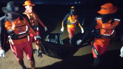 Tim SAR Gabungan Temukan Jasad Bocah Terseret Ombak Pantai Mekarsari Indramayu<