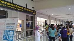 Naik Transportasi Umum Wajib Booster, Tes PCR-Antigen Dihapus