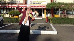 Keren, Mahasiswi Telkom University Bandung Ciptakan Aplikasi Hear Me untuk Tunarungu<