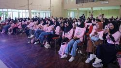 Asah Kreativitas Milenial, Srikandi Ganjar Jabar Gelar Fashion Show di Tasikmalaya<