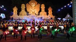 Spektakuler, Pagelaran Seni Santri Hibur Ribuan Warga Sragen