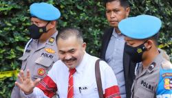 Kecewa Dilarang Saksikan Rekonstruksi, Pengacara Brigadir J Tinggalkan TKP