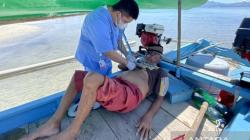 Sosok Mantri Uyon, 15 Tahun Berikan Pelayanan Kesehatan ala Ponelo Kepulauan