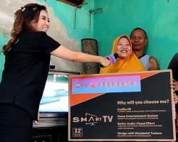 Nonton GTV, Puluhan Warga Gresik Dapat Hadiah TV Digital Gratis