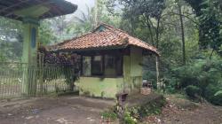 Miris, Objek Wisata Curug Sawer di Cililin KBB Tak Terurus dan Memprihatinkan<