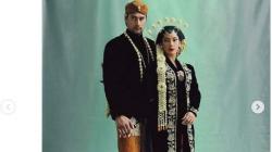 Deretan Artis Menikah di KUA, Nomor 3 Mas Kawinnya hanya Gitar Akustik 